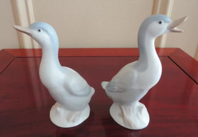 Otagiri Japan Set Of Porcelain Duck Figurines, Excellent condition, NICE