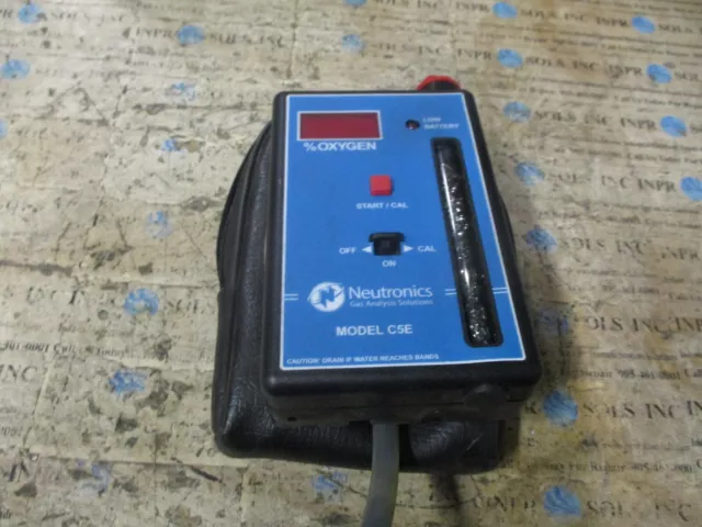 Neutronics C5E Gas Analysis Oxygen analyzer Neutronics C5E Oxygen Analy *Tested*