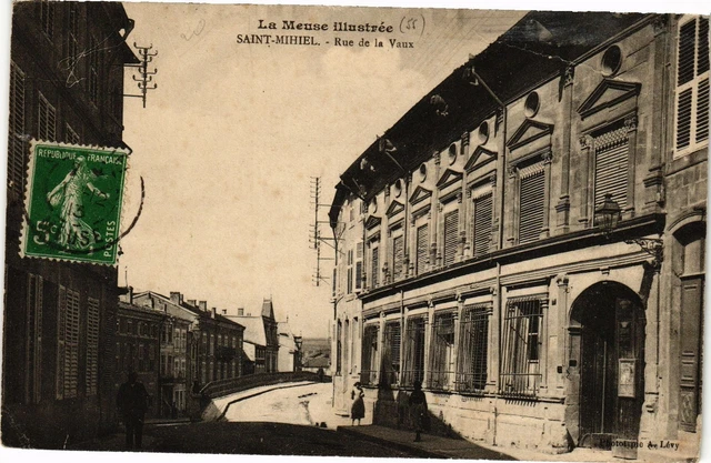 CPA Saint Mihiel-La Meuse illustrated-Rue de la Vaux (184109)