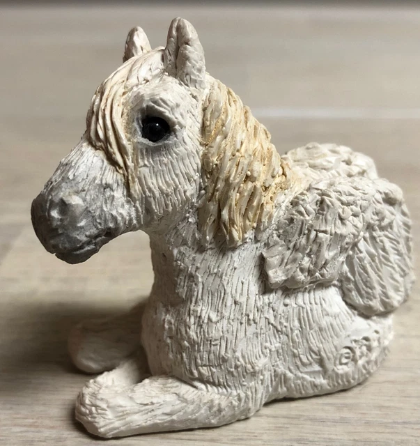 Stone Critters Littles Pegasus Winged Horse SCL 064 UDC Retired 1989