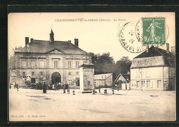CPA Chateauneuf-Val-de-Bargis, La Mairie 1924