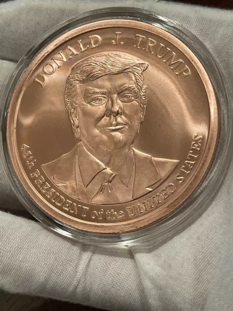 Trump 2020 5 oz .999 Copper BU coin 45th President commemorative IN A CAPSULE