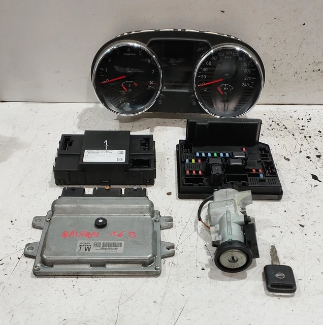 HIBEYO Custodia In Silicone Per Chiave Nissan - Adatta Per Rogue, Murano, Qashqai E Altri Modelli, Colore Rosa Mimetico, Con Portachiavi