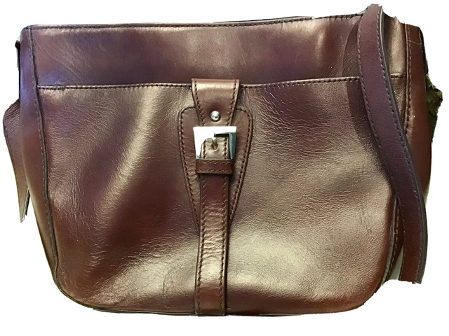 Vintage Aigner Brown crossbody purse.   18” Strap, 11”w,7”h.  Great Condition!