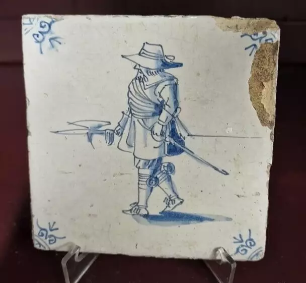 Antique Dutch Delft Tile Man A Nice Hat And Sword , Charged With A Spear 17 Th