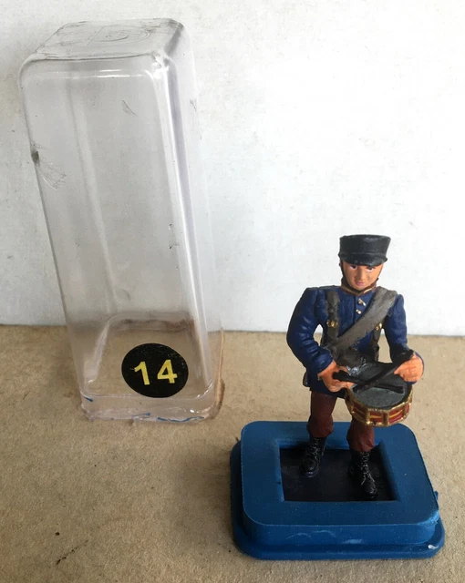 Soldats de plomb 15 plomb creux / Figurine soldier antique toys