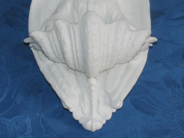 04J34 Old Great Benitier Guardian Angel In White Cookie Circa 1880 19Th Century 3