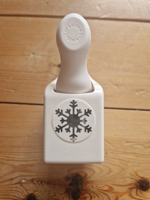 Excelente *Martha Stewart* punzón de papel grande - copo de nieve