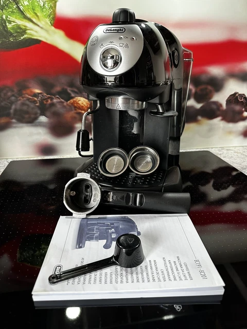 Delonghi Espressomaschine EC 201CD.B schwarz Kaffeemaschine