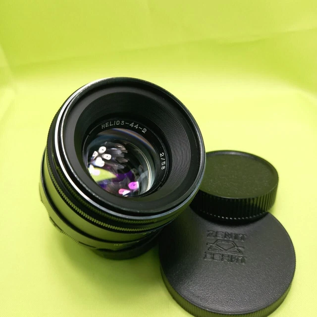 Appareil Photo Argentique Soviétique Quartz-M 16mm - Objectif Jupiter-24 - État Neuf - Fédération De Russie