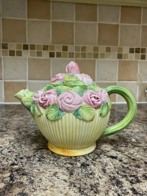 Compton And Woodhouse Collectables Teapot. “Fruit and Flowers” Range