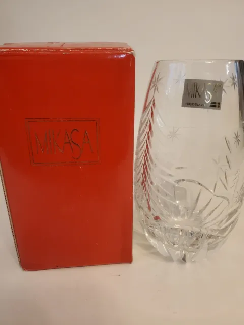 Vintage Mikasa Christmas Etched Crystal Vase 6 Inches