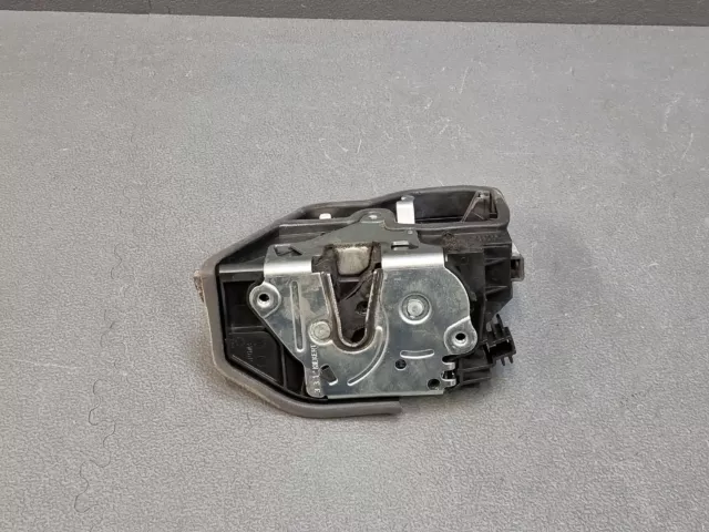 Serrure porte arrière gauche - BMW Serie 1 F20 / X1 I E84 - 7229459