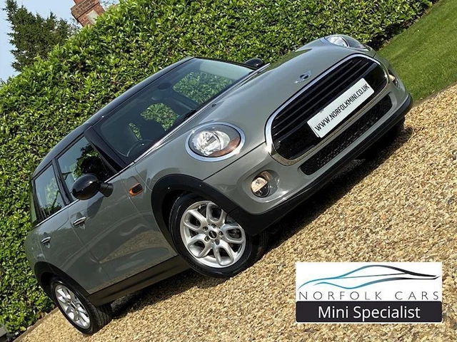 2017 MINI Hatch Cooper Hatchback Petrol Automatic