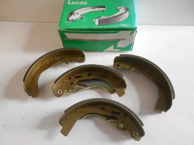 Kit ganasce freno posteriori per Opel Ascona C, Kadett D dal 79 al 84. [6341.19]