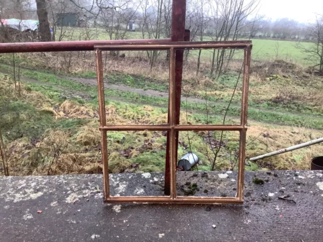 Antikes Stallfenster aus Gusseisen, Gussfenster, Eisenfenster, 58cm x 51cm