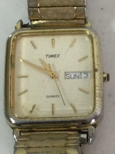 TIMEX 395 LA Cell T A9 Quartz Watch. Vintage. For Parts. See