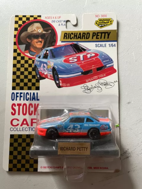 1992Road Champs Richard Petty #43 1:64 NO. 3000 Offical Stock Car Collection