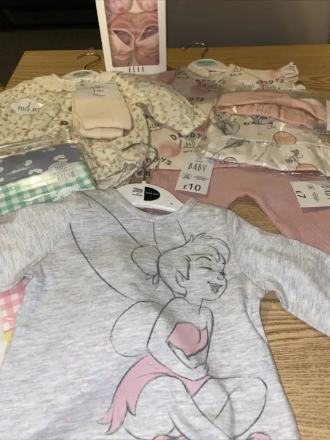 Grande pacchetto di vestiti per bambine nuovissimo con etichette da asda tutto neonato