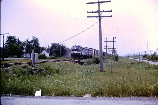 New York Central Nyc Emd F7A #1816 Original Kodachrome Slide