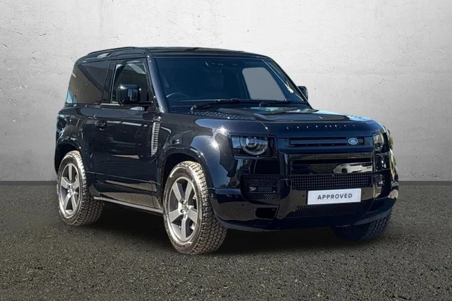 Pic Click Land Rover LAND ROVER COMMERCIAL DEFENDER 3.0 D350 Hard Top X-Dynamic HSE Auto [3 ...