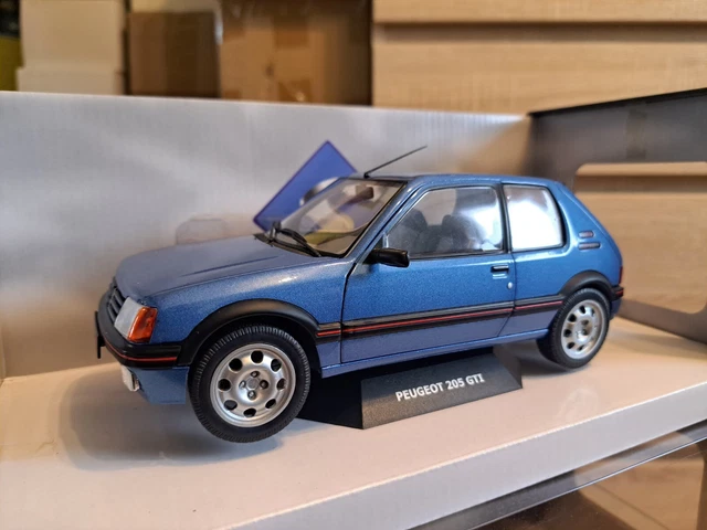 Peugeot 205 Rallye 1:18 1.9 White 1988 Diecast Detailed Scale