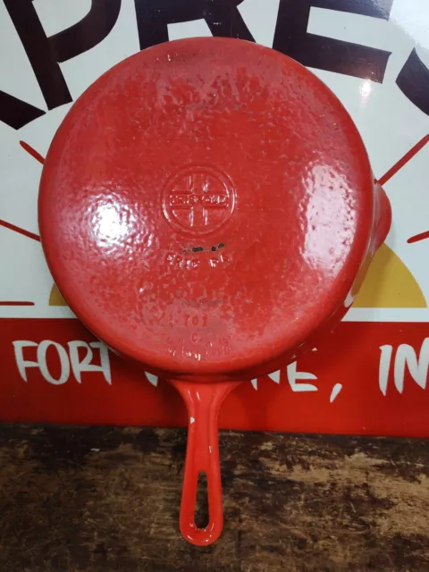 GRISWOLD #7 Cast Iron Skillet Frying Pan 10" Small Logo Porcelain Red Cream