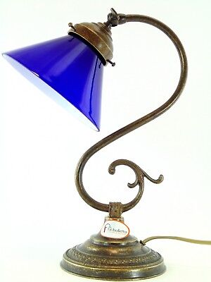 Lampada ottone brunito da tavolo,studio in stile ministeriale vetro blu s29