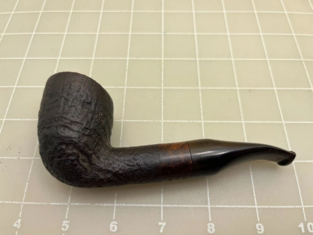 Judd's Nice Old Bjarne Sandblasted Briar Pipe