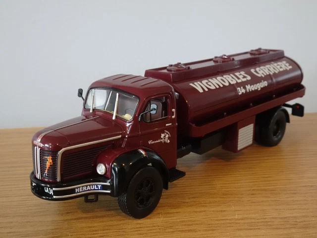 Berliet GLM 10 B Citerne Pignardier 1955 - 1/43 - Collection Hachette - Camion Ancien Multicolore