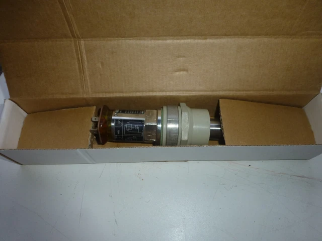 VEGASWING 51 XXSGATPVL Vibration Limit Switch PNP 9.6-35V DC TOPPi