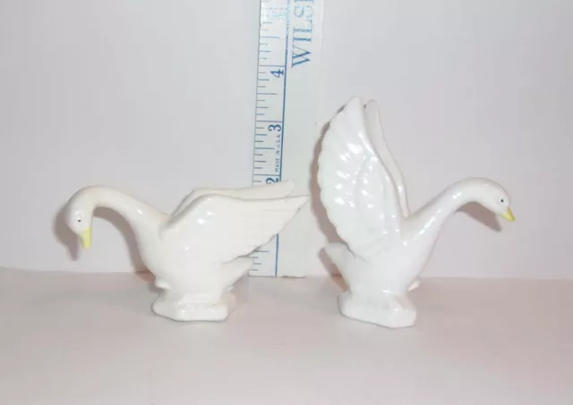 Vintage Porcelain White Country Geese Swans Figurines Japan Goose