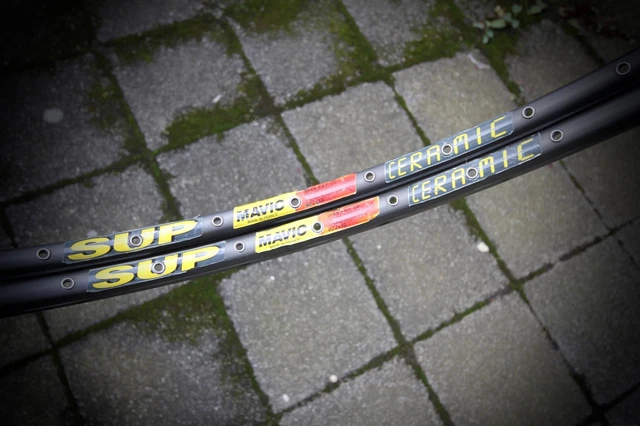 Paire De Roues Mavic Open Sup Ceramic - 28", 36 Trous, 8 Vitesses, Aluminium, Clincher