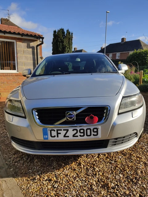 VOLVO S40 SE D Drive 2010 spares or repairs sold as seen see