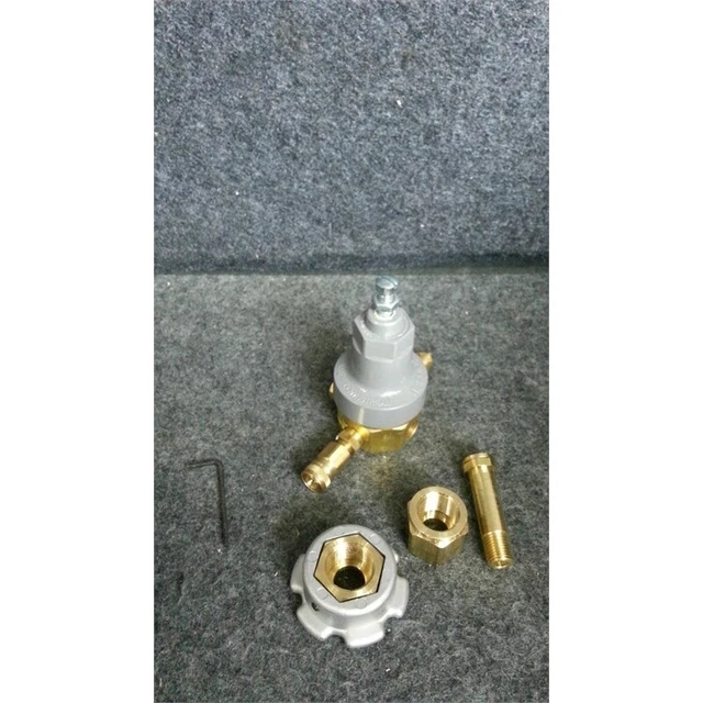 Dixon R83-200R Cylinder GAS Regulator 1/4" Port No Box