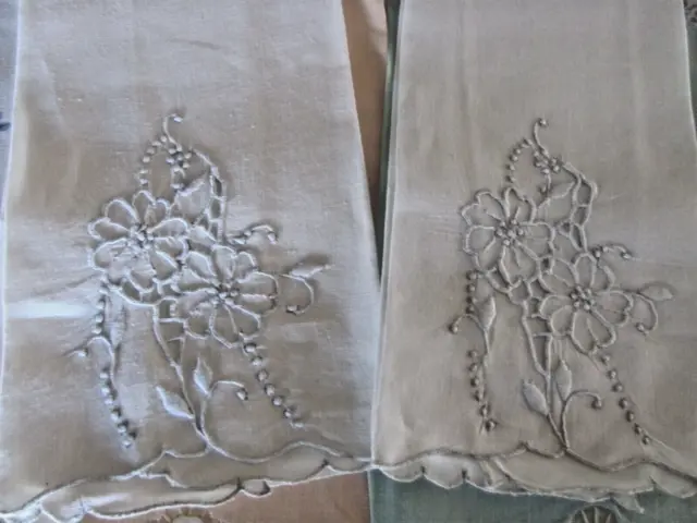 Two Pair Vintage Linen Guest Hand Towels - Pastels - White Embroidery - Floral 3