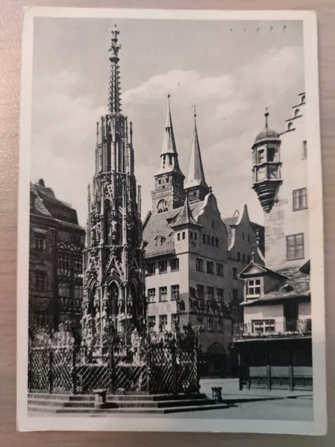 Postkarte Nürnberg Der Schöne Brunnen 26.06.1955 gel_104