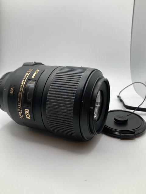 Nikon DX AF-S Micro Nikkor 85 MM 1:3.5 - 5.6G G ED Great condition
