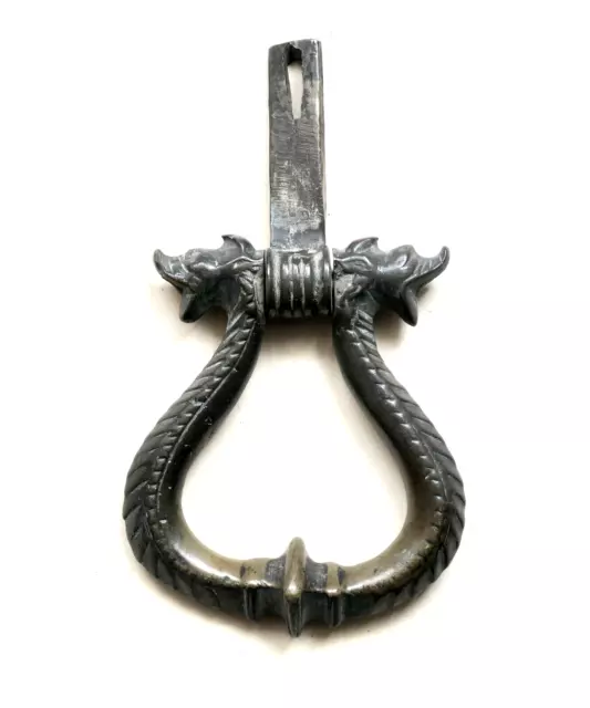 Beau heurtoir en bronze, marteau de porte Louis XIV, époque 17ème / ormoulu 17th