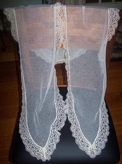 Antique Hail Spot Cream Shawl With Bobbin Or Maltese Lace Trim - Gorgeous Item! Antique Hail Spot Cream Shawl With Bobbin Or Maltese Lace Trim - Gorgeous Item!