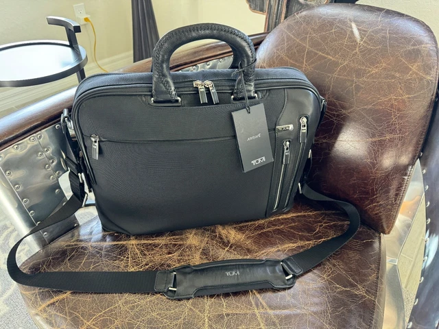 Tumi Arrive Briefcase Messenger Laptop Bag Leather Nylon Black