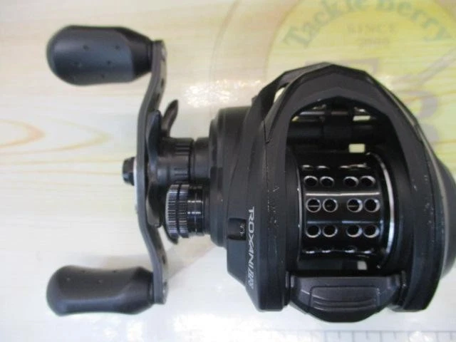 Abu Garcia ROXANI BF8-L 改造有 Abu Garcia ROXANI BF8-L 改造有 ROXANI BF8 - JDM Fishing