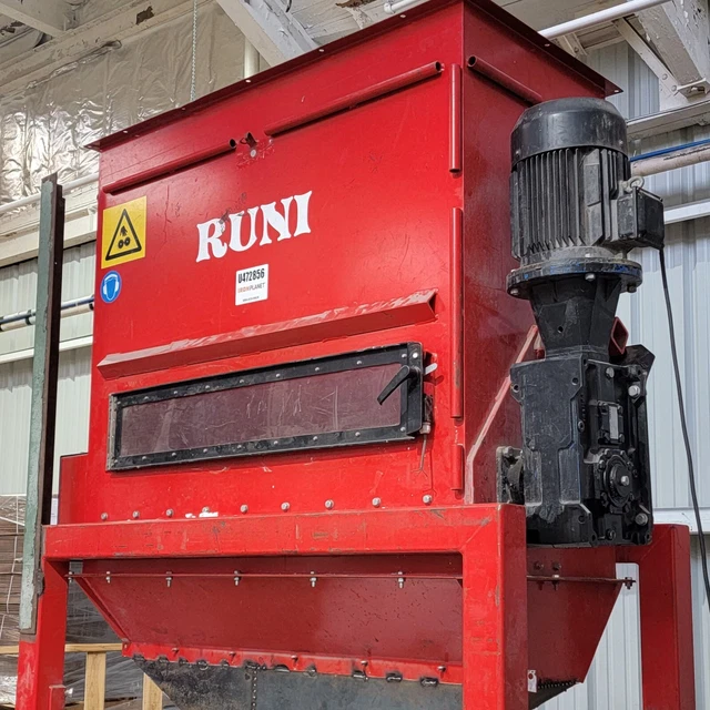 Runi SK240/370 Screw Compactor - MS132S-4 Hoyer Motor / Tramec TR140B0 Gear Box