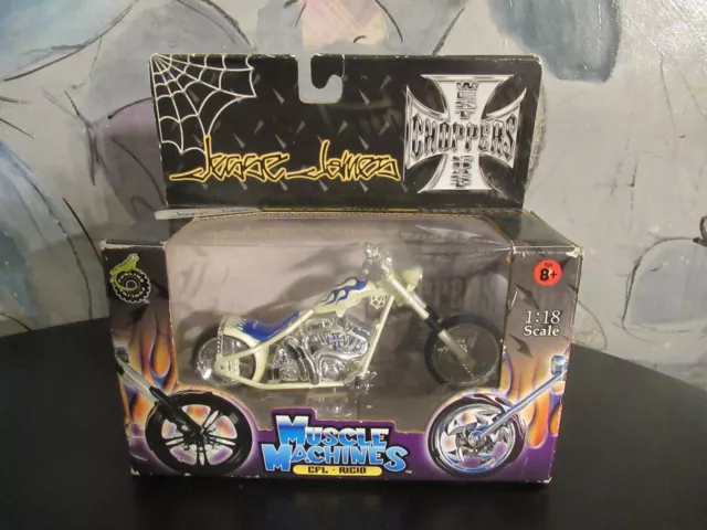 Muscle Machines Jesse James CFL-Rigid West Coast Choppers WCC 1:18 White BLUE