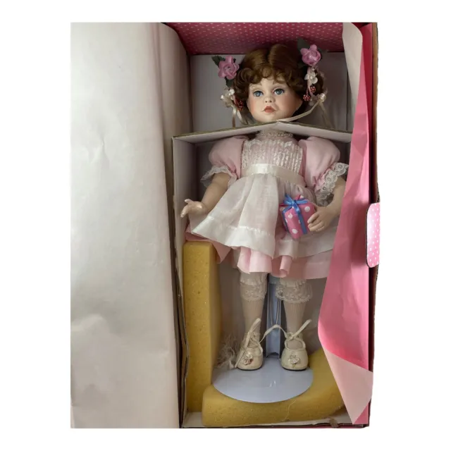 Vintage Paradise Galleries Treasury Collection Porcelain Doll A Party For Sarah