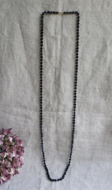 Collier Sautoir Vintage Perles Jais Noir à Facettes - Modèle 738 - Parfait état - Origine France