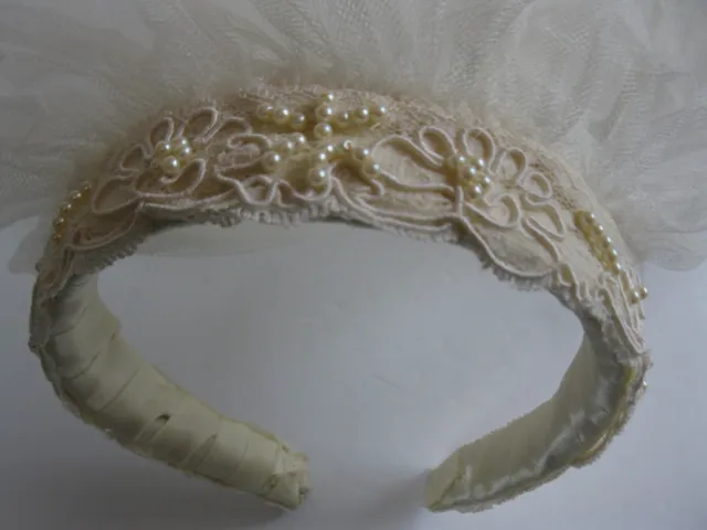 Vintage Cream Colored Pearl Beaded 2 Tier Fingertip Tulle Veil