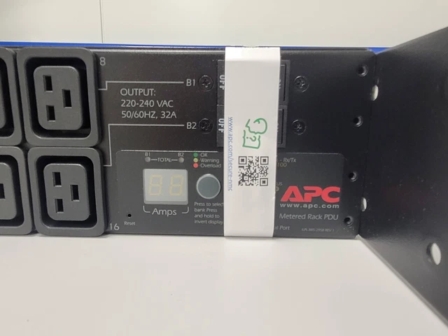 PDU APC AP7857 - 11kW, 230V, 42 Prises (36 C13 + 6 C19), Rack 0U, Occasion Testée Fonctionnelle
