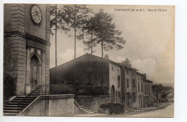 CHAVIGNY Meurthe et moselle CPA 54 l'église et la rue de l'église