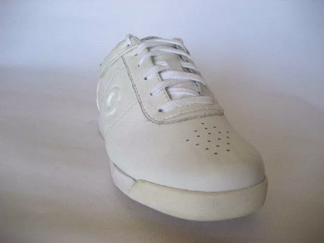 NEW Greenz Wing Ladies Lawn Bowls Shoes HALF PRICE only $49